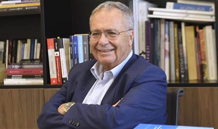 Barak paper fell .. A remarkable statement to the Deputy Prime Minister