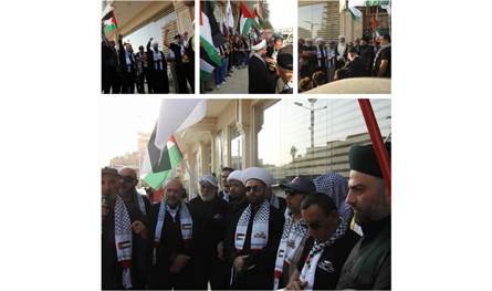 In solidarity with Gaza .. Sheikh Moamen Al -Rifai is participating in the Karbala sit -in