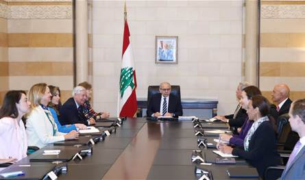 Salam received the American delegation: Lebanon is obligated to the goals of the Barak paper