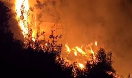 A huge fire in Akkar .. The flames eliminated a house and on vast areas of trees