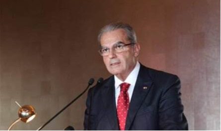 Al -Khazen invites President Aoun to avoid attending Friday session