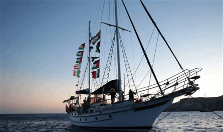 An international convoy resumes its sailing towards Gaza, defying the Israeli blockade