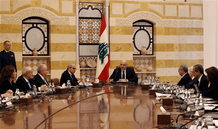 Aoun’s contacts removed the government session from the crisis … the return of consideration for dialogue and the steps converge