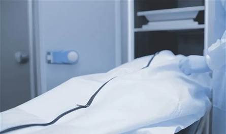 Finding a body inside a house … What was shown after the doctor was revealed?