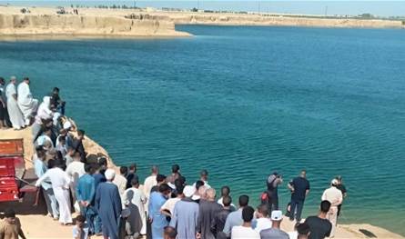 Horror in an Arab country after a mysterious and surprising lake appears .. What is the story?