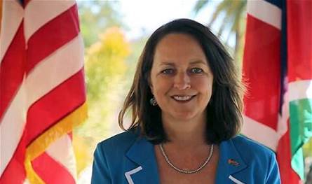 In the picture: US Ambassador Lisa Johnson, with a tour of the port islands – Tripoli