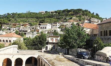 My people moved in the Chouf against the decision to close the National Security Center