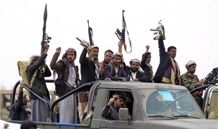 The Houthis .. Will they take the position of Hezbollah in the Iranian axis?