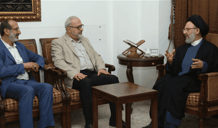 The page was folded irreversibly .. Fadlallah received a delegation from the party