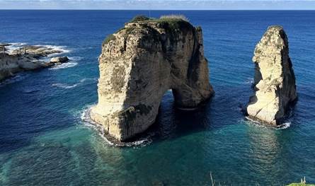 This is the new lighting of the rock of the Raouche … the latest information