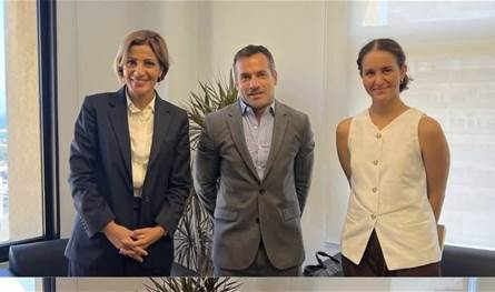 To follow up a series of projects … The Minister of Environment held a meeting with the French Development Agency and the World Bank office