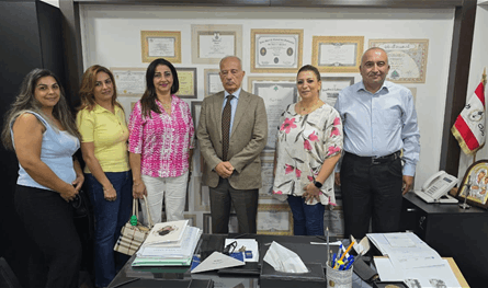 To follow up their installation file … the contractors in vocational education met a number of deputies