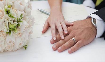 To the wedding of September and Nisriya .. Beware before it is too late!