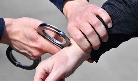 A qualitative operation in the Al -Hadd area … The arrest of a required fire on a security patrol