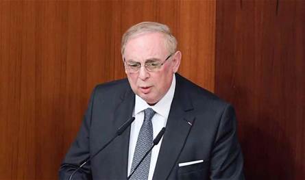 In Washington… Al-Bustani defends the rights of depositors