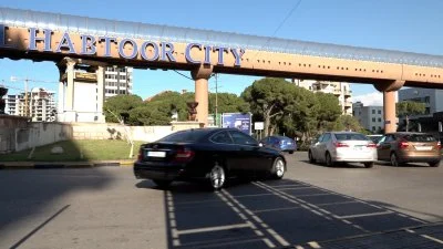 بالفيديو: كمين أمني خطير في لبنان “أمام الحبتور”- معارض للحزب يتعرض لحادثة مرعبة: بدي اتخلص منك!