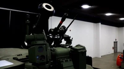 بالفيديو: "الوحش الكاسر" يتحضّر للمعركة... واشنطن تدخل سلاح جديد "مرعب" إلى ساحات الحرب!