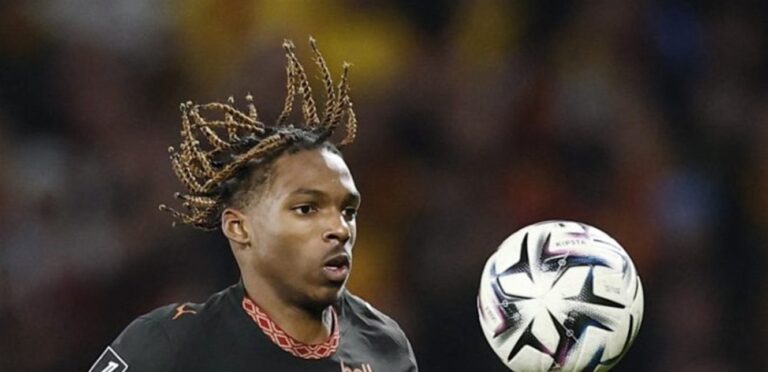 A “serious” injury hits Liverpool’s new signing: Jacquet