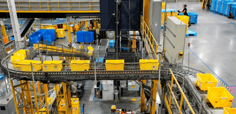 Amazon leads the global retail sector and ousts Walmart after 13 years of control