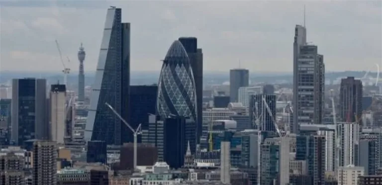 British economy: continuous recovery for the second month