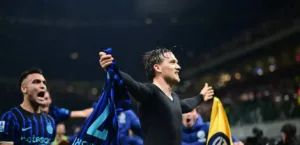 Inter Milan wins the Italian derby