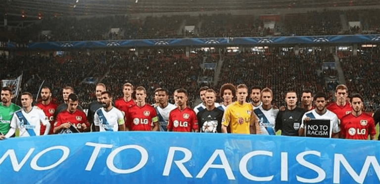 “Racism” worsens in European stadiums: Are you taking sanctions against clubs and fans?