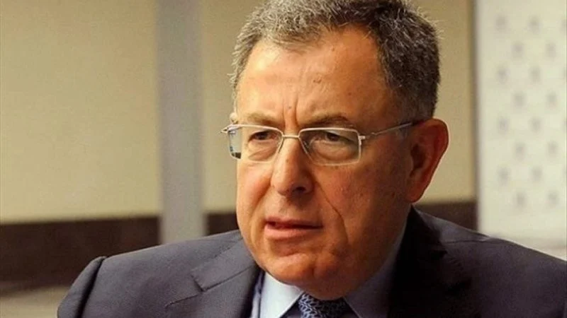 Siniora draws inspiration from Hariri’s legacy and changes in the region: “Weapon exclusivity is a condition for salvation.”