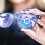 Smart glasses cameras raise widespread controversy about violating privacy in public places!