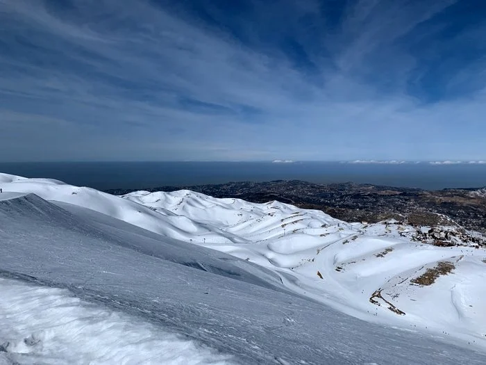 The municipality of Kfardebian is in the crosshairs of anger and complaints: Does skiing require a license?