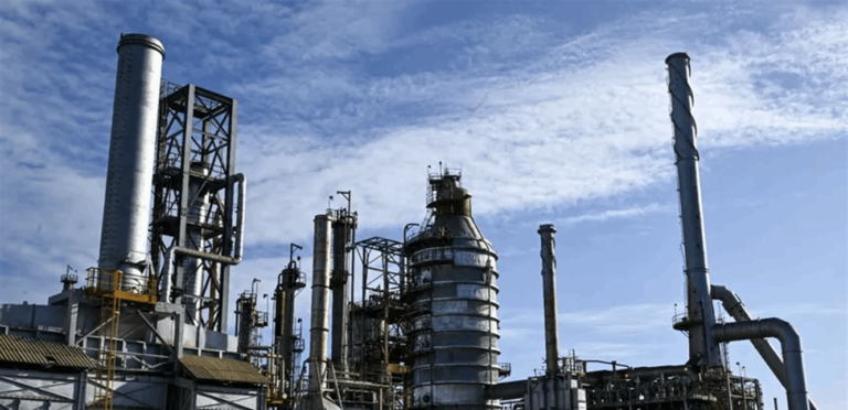 US Secretary of Energy: Intensive discussions with Venezuela to resolve the debts of nationalized oil companies