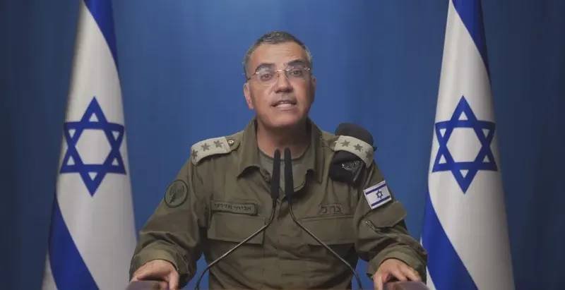 Dr. Al-Sabah and party member… Adraee promotes the Israeli story about the bombing of the Lebanese University!