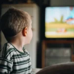 An extra hour of watching puts your child at risk: Screens and their relationship to autism and impulsivity