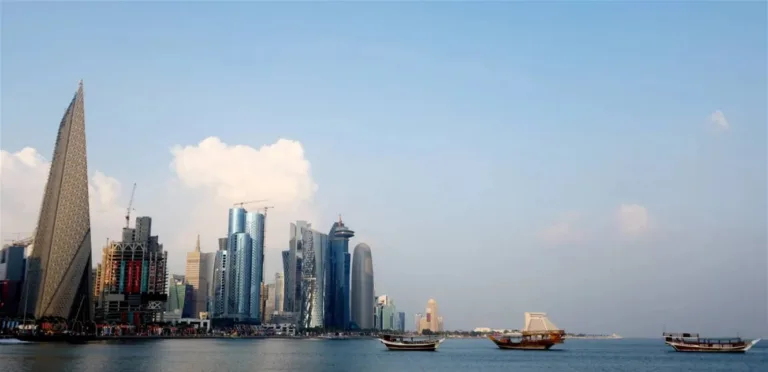 Fitch affirms Qatar’s credit rating at AA with a stable outlook