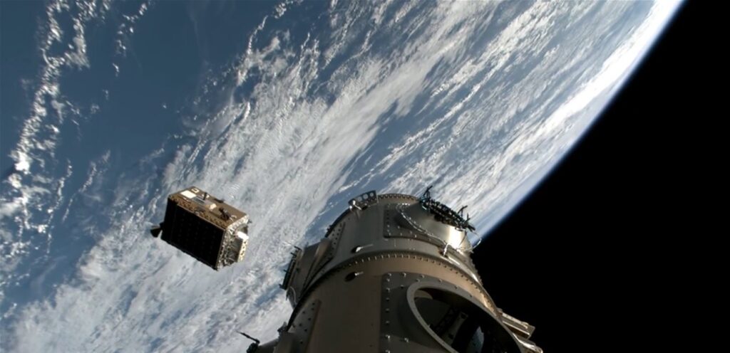 An ambitious space project to overcome the challenges of terrestrial data centers