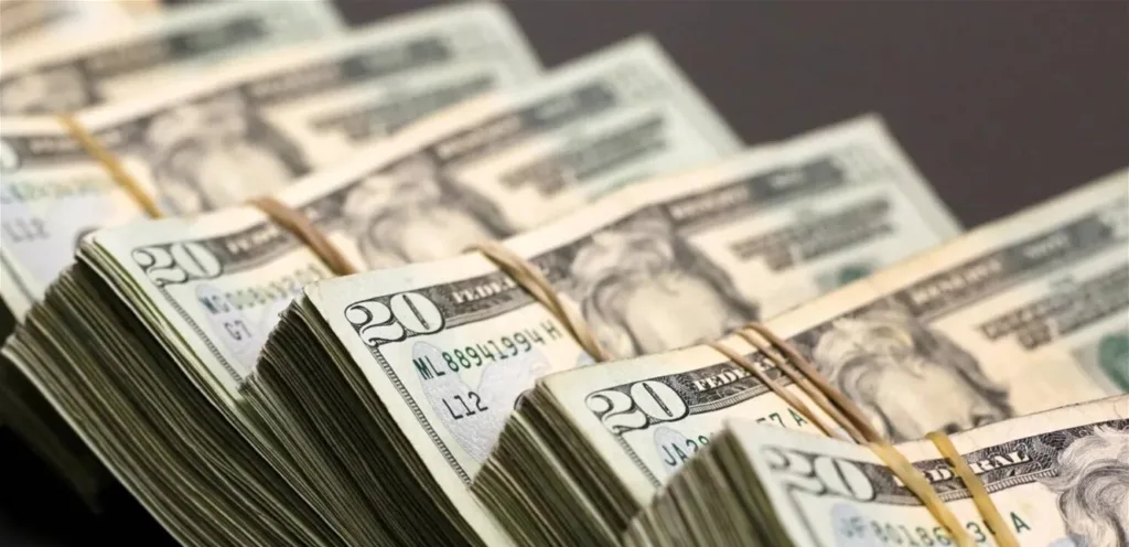 The repercussions of the expanding war cast a shadow over the remittances of workers in the Gulf and the future of the dollar