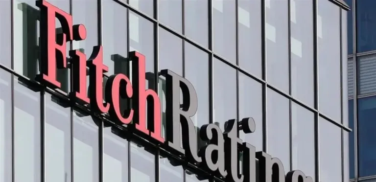 Fitch warns of possible revisions to sovereign ratings