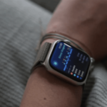 How does a smart watch help you fast during Ramadan in health and safety?