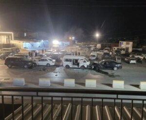 In light of the war: a horrific traffic accident disrupts traffic on Al-Farzul Road