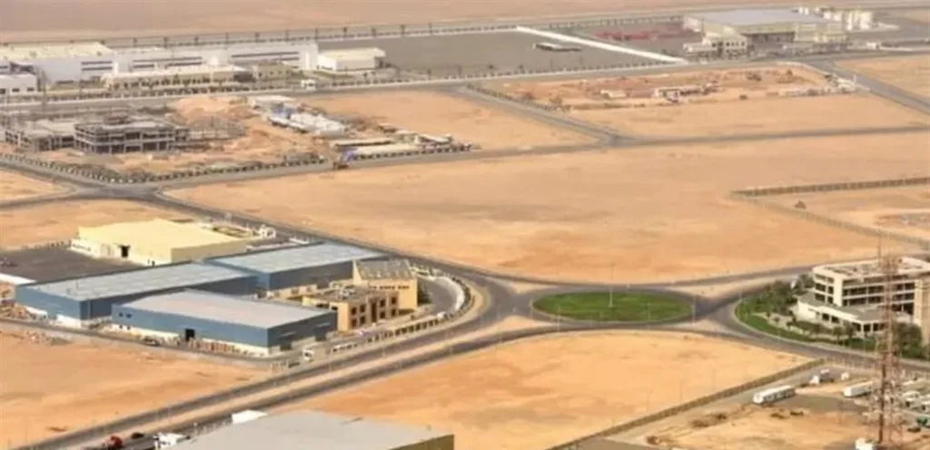 The Egyptian government offers new lands for sale in hard currency in 16 cities