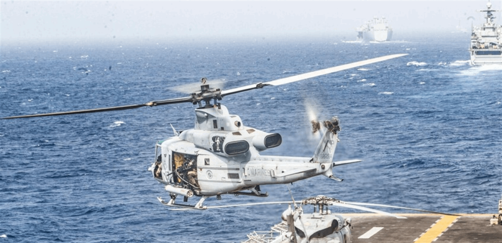 Trump: Threatening to escort oil ships in the Strait of Hormuz and American guarantees for navigation