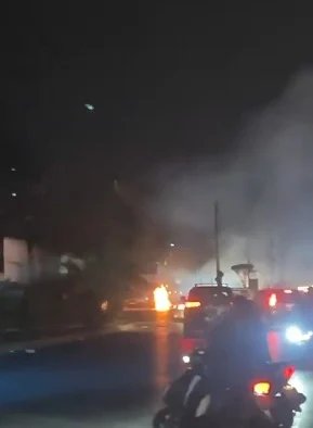 A victim in the Israeli bombing of the Al-Awza’i area