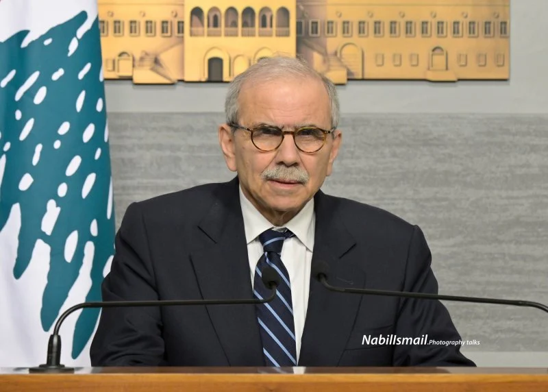 Nawaf Salam in a solo confrontation and the absence of his ministers from the scene
