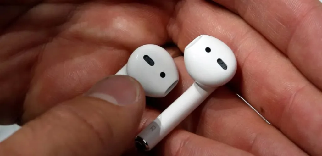 Effective ways to keep your AirPods clean