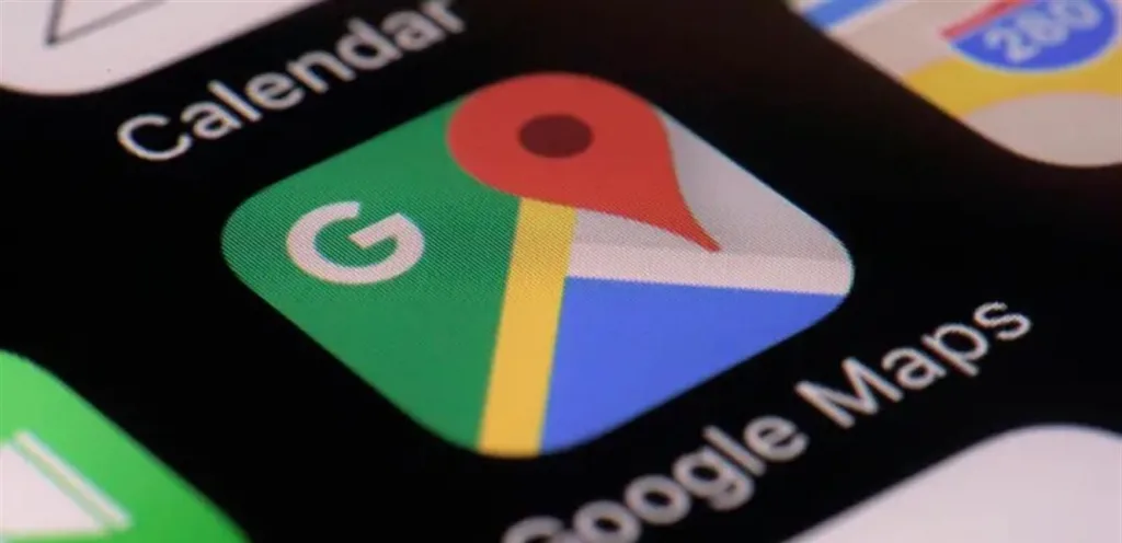 Google Maps: Using artificial intelligence to create automatic descriptions of images