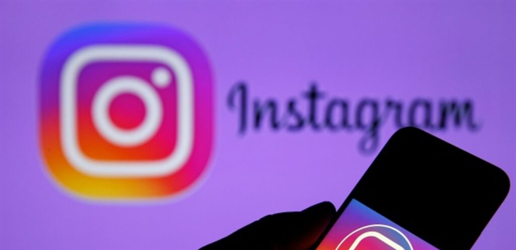 A technical glitch in Instagram affects HDR photos and dissatisfies users