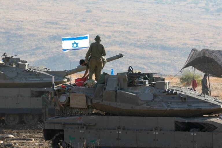 After monitoring a “suspicious movement”… an Israeli raid targeting two gunmen in southern Lebanon