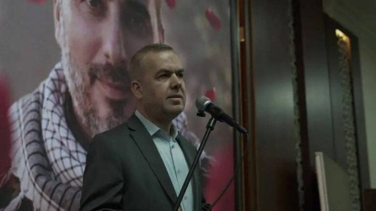 After raising the Israeli flag… Fadlallah opens fire on the negotiating track