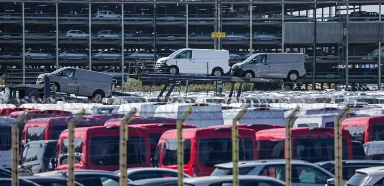 Trump threatens to raise tariffs on European exports