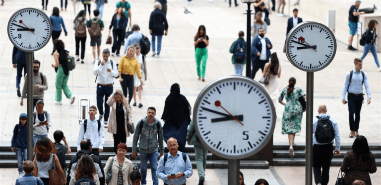 Global debt hits record high