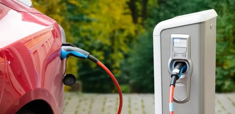 Due to the high cost of fuel, record growth in sales of used electric cars in Britain